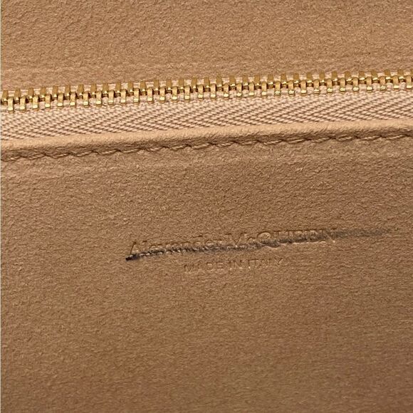 Alexander McQueen Four-Ring Knuckle Clasp Croc Embossed Leather Clutch - Picture 12 of 12